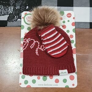 🖤5/$20🖤 LITTLE ME.. hat and mittens set.. Christmas.. beanie..